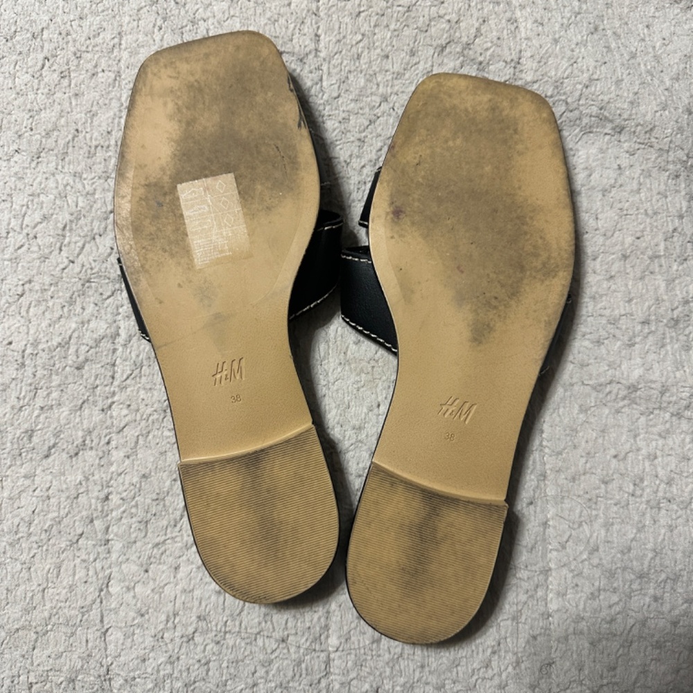 H&M Sandals - Picture 3 of 3